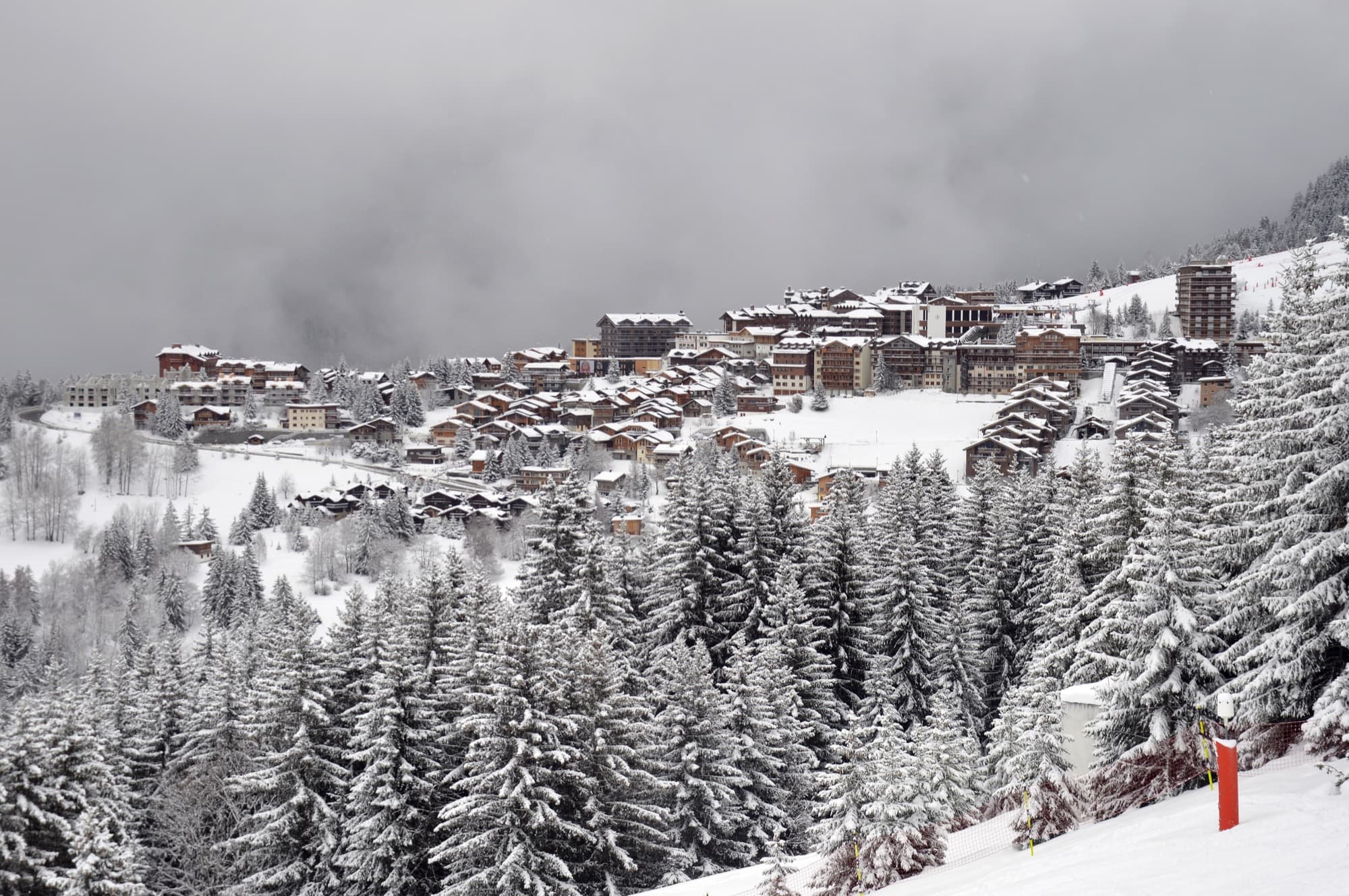 Courchevel Moriond vista de Courchevel Village no inverno